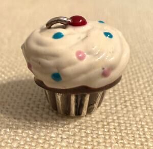 Vintage Brighton Cupcake Bracelet Charm